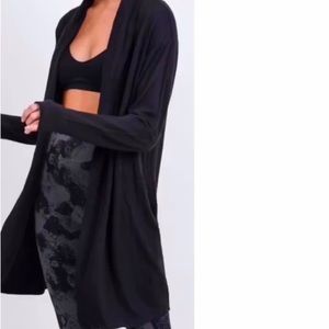 Muted Camo Black Leggings Small NWOT High Waisted